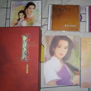 美女的翘臀被踩爆
