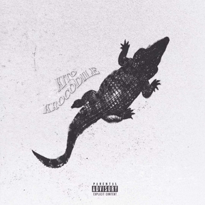 美女的翘臀被踩爆
