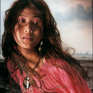 美女的翘臀被踩爆
